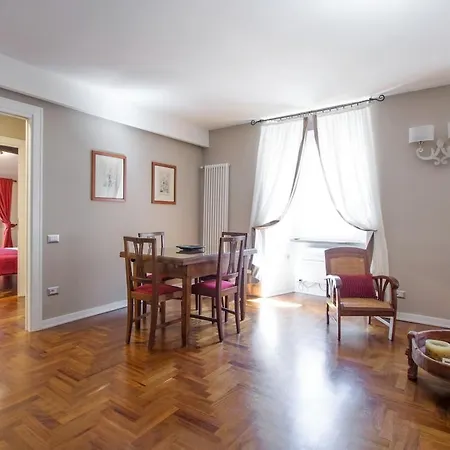 Historic Centre Luxurious House Ac And Wi-fi