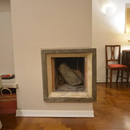 Historic Centre Luxurious House Ac And Wi-fi Apartment