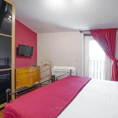 Apartment Historic Centre Luxurious House Ac And Wi-fi *