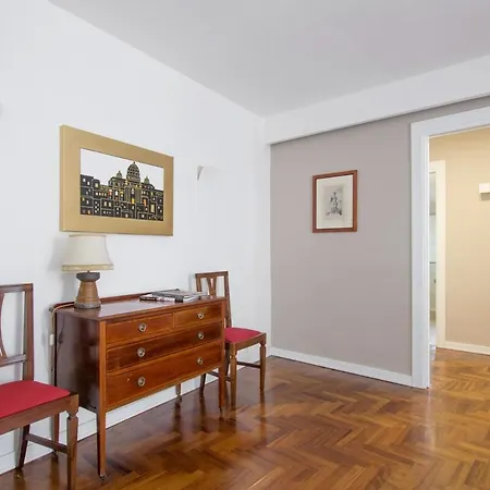 Historic Centre Luxurious House Ac And Wi-fi Rome